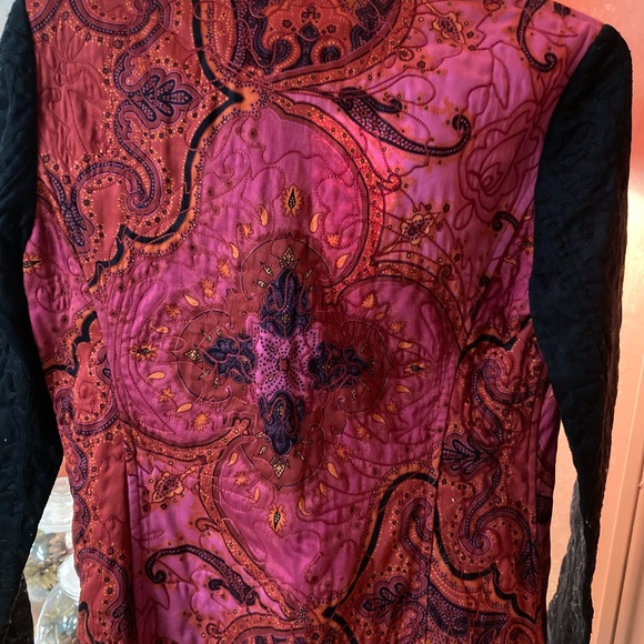Dana Buchman Quilted Jacket in Red/Pink Paisley Sz 6P - Picture 5 of 5